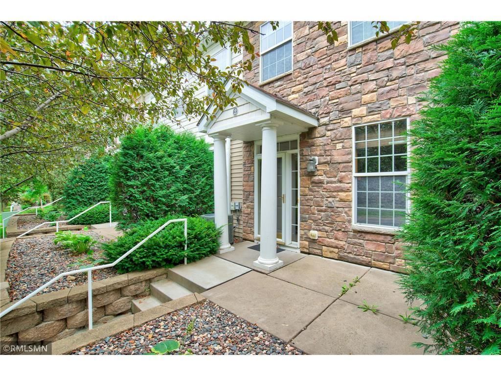 3029 Hemingway Trail N 2, Maplewood, MN 55109