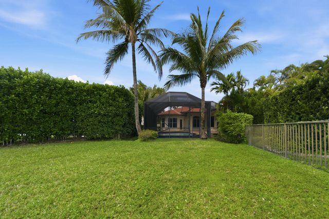 6666 NW 127th Terrace, Parkland, FL 33076