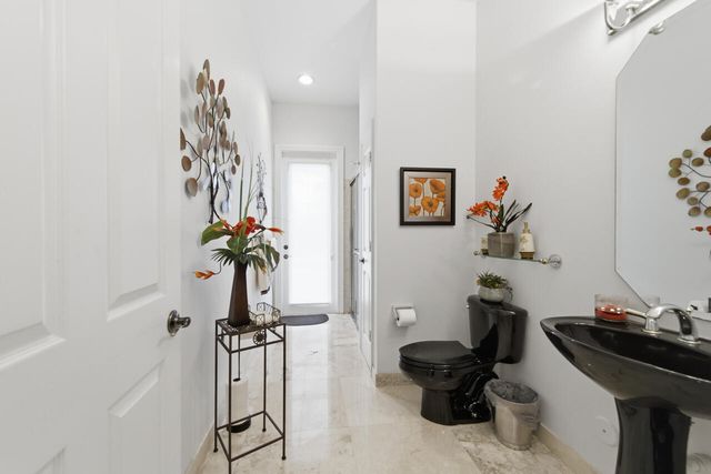 6666 NW 127th Terrace, Parkland, FL 33076