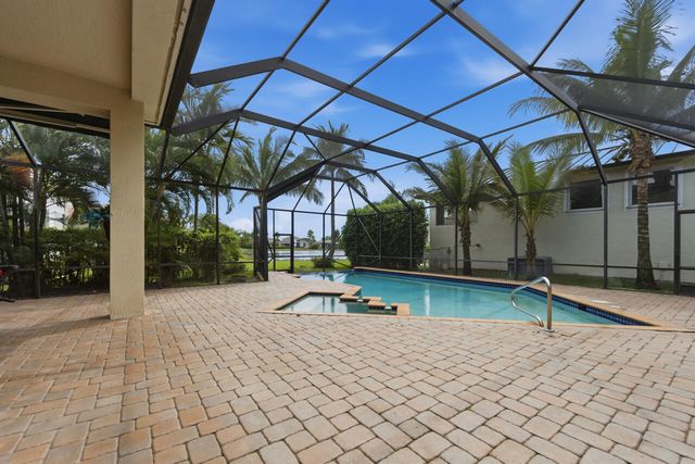 6666 NW 127th Terrace, Parkland, FL 33076