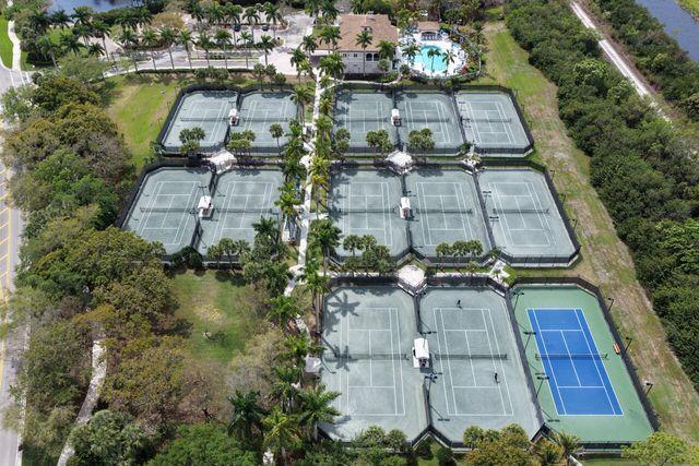 6666 NW 127th Terrace, Parkland, FL 33076