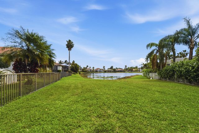 6666 NW 127th Terrace, Parkland, FL 33076