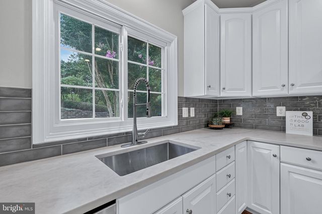 10013 PURITAN WAY, Damascus, MD 20872