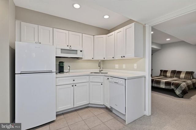 10013 PURITAN WAY, Damascus, MD 20872