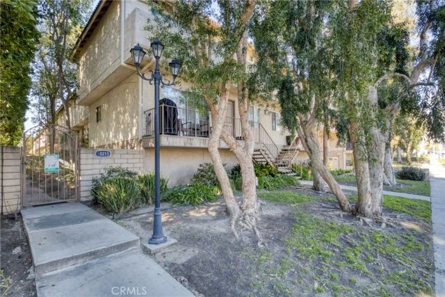 10215 Variel Avenue 7, Chatsworth, CA 91311