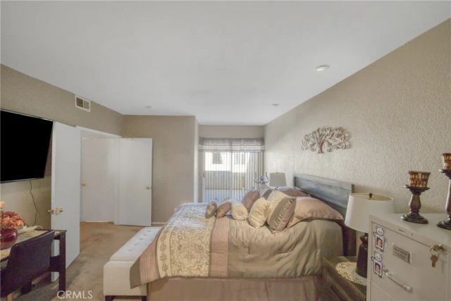 10215 Variel Avenue 7, Chatsworth, CA 91311