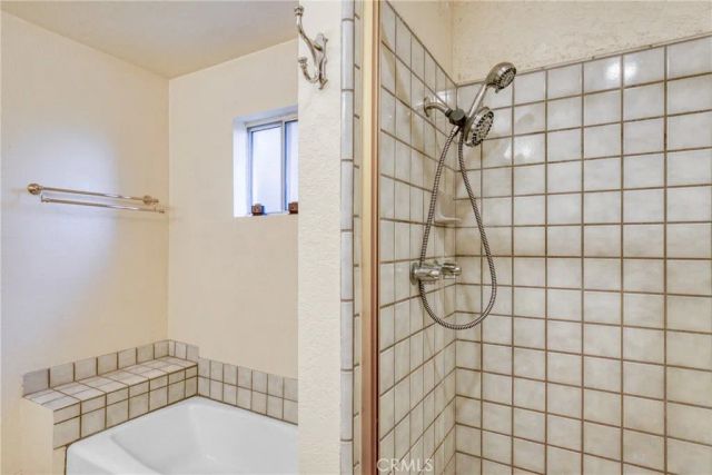 10215 Variel Avenue 7, Chatsworth, CA 91311