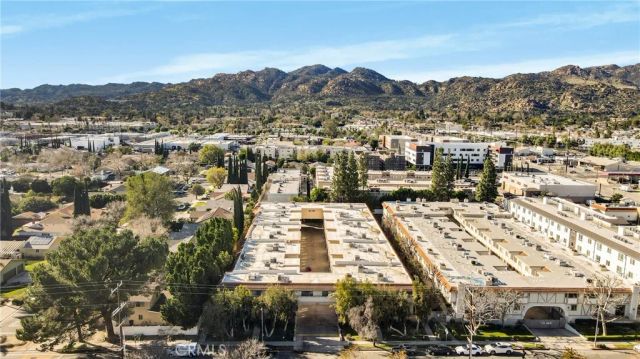 10215 Variel Avenue 7, Chatsworth, CA 91311