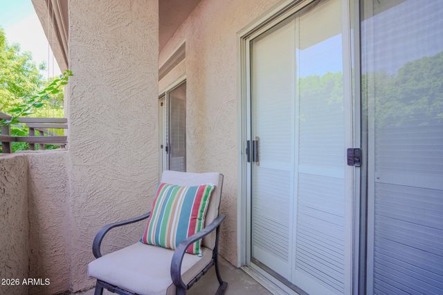 10410 N CAVE CREEK Road 1111, Phoenix, AZ 85020