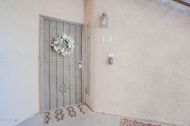 10410 N CAVE CREEK Road 1111, Phoenix, AZ 85020