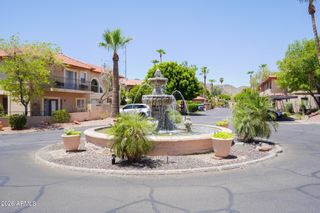 10410 N CAVE CREEK Road 1111, Phoenix, AZ 85020