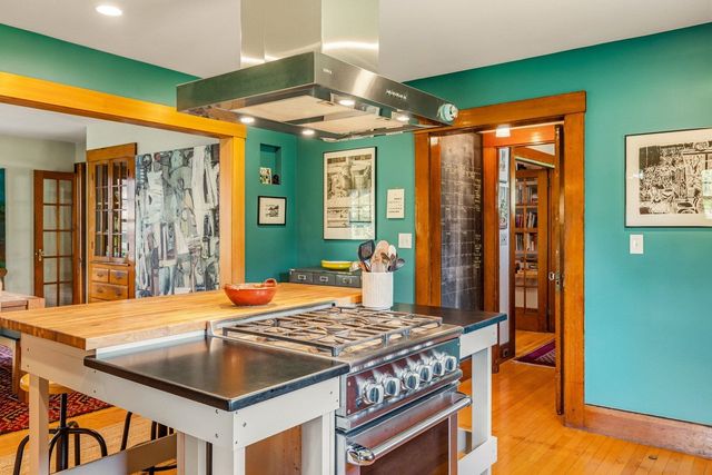 407 Main Street, Eliot, ME 03903