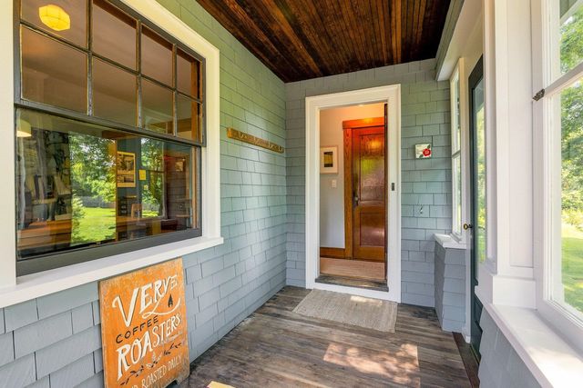 407 Main Street, Eliot, ME 03903