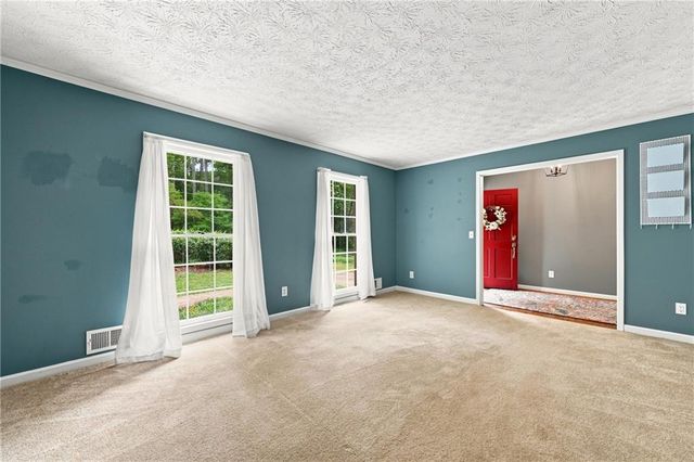 1599 Rangewood Drive SW, Lilburn, GA 30047