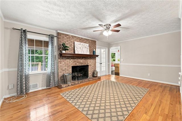 1599 Rangewood Drive SW, Lilburn, GA 30047
