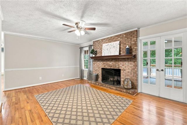 1599 Rangewood Drive SW, Lilburn, GA 30047