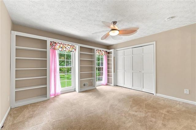 1599 Rangewood Drive SW, Lilburn, GA 30047