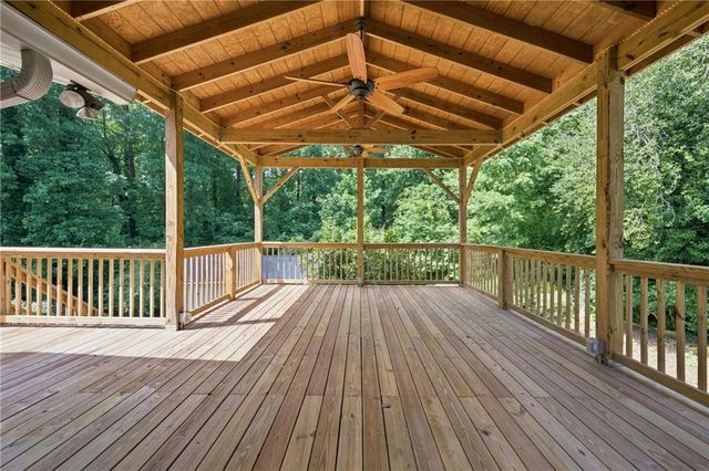 1599 Rangewood Drive SW, Lilburn, GA 30047