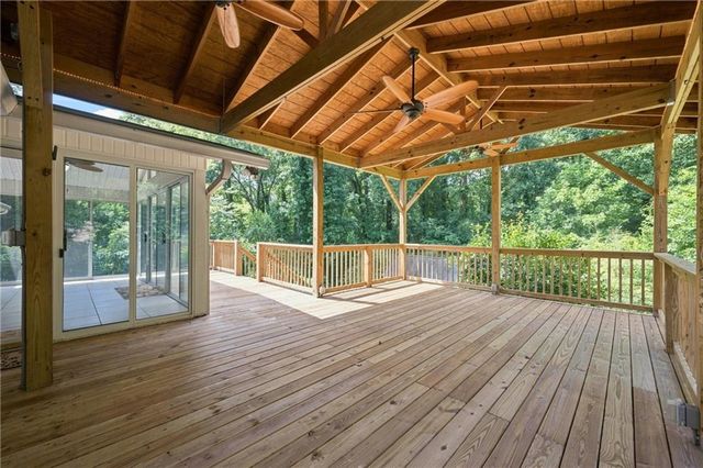 1599 Rangewood Drive SW, Lilburn, GA 30047