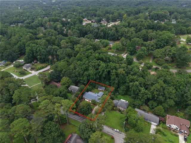 1599 Rangewood Drive SW, Lilburn, GA 30047