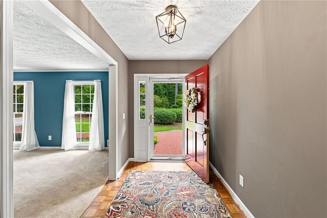 1599 Rangewood Drive SW, Lilburn, GA 30047