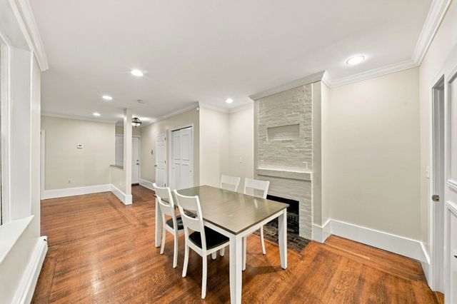 61 W Cedar St 1, Boston, MA 02114