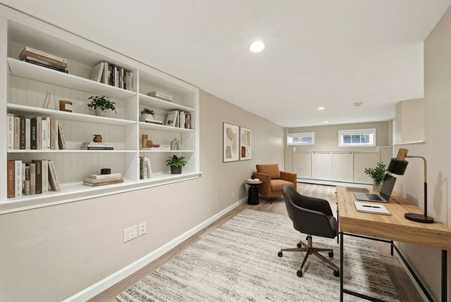 61 W Cedar St 1, Boston, MA 02114