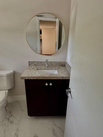 4165 SW 67TH Avenue 104B, Davie, FL 33314