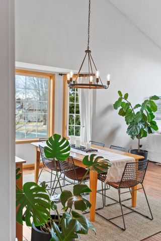 4574 Hummingbird Trail NE, Prior Lake, MN 55372