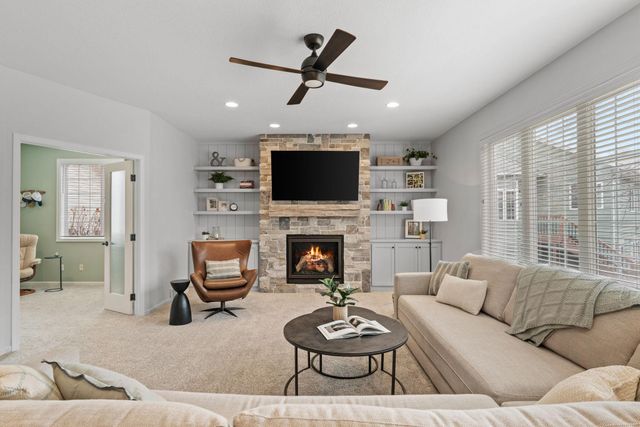 4574 Hummingbird Trail NE, Prior Lake, MN 55372