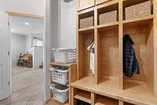 4574 Hummingbird Trail NE, Prior Lake, MN 55372