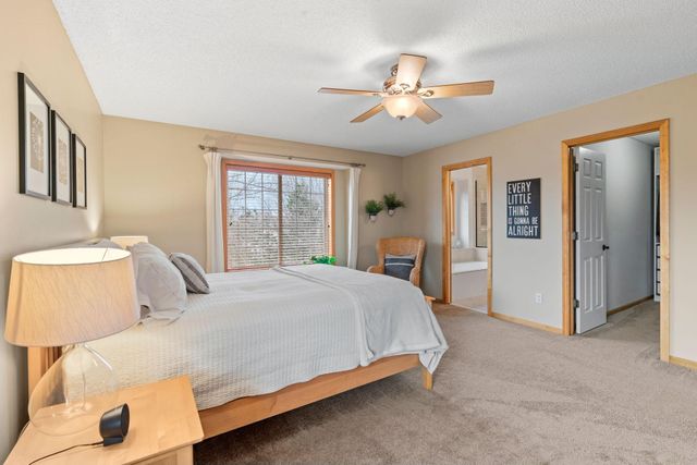 4574 Hummingbird Trail NE, Prior Lake, MN 55372