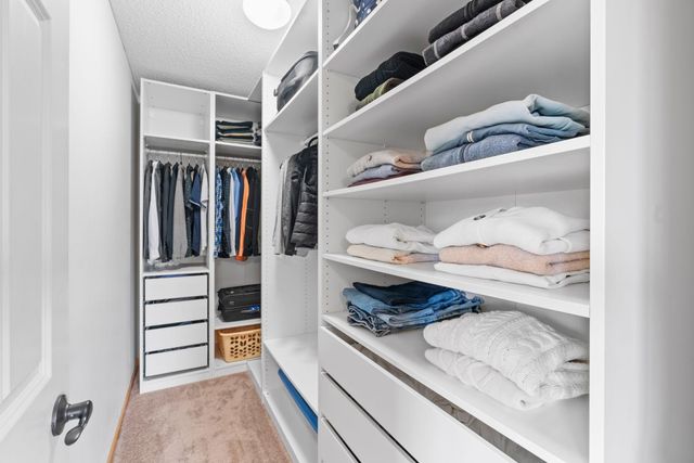 4574 Hummingbird Trail NE, Prior Lake, MN 55372