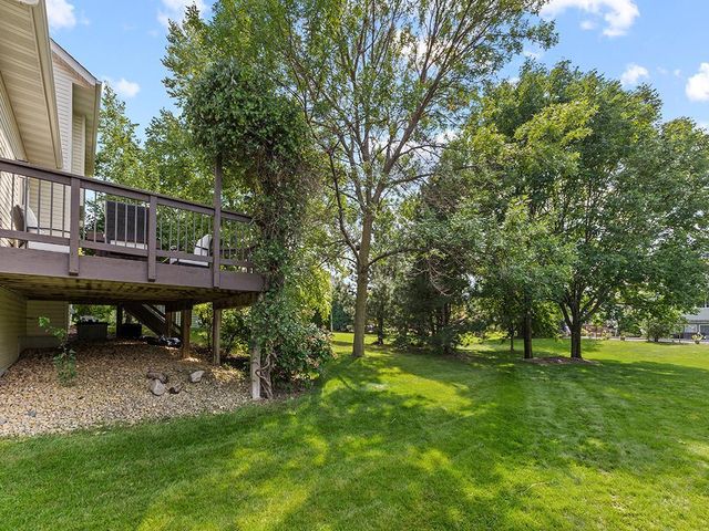 4574 Hummingbird Trail NE, Prior Lake, MN 55372