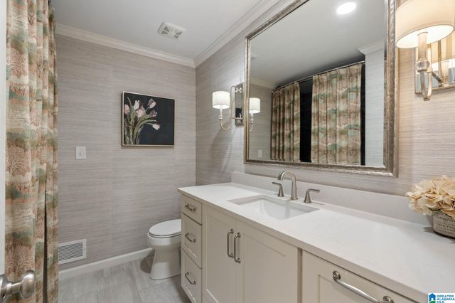 745 BAILEY BROOK CIRCLE, Hoover, AL 35244
