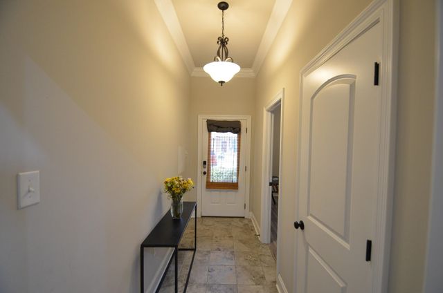 125 Red Maple Dr, Gray, LA 70359