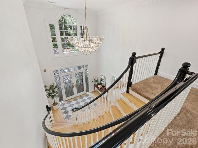 8226 Fairview Road, Charlotte, NC 28226