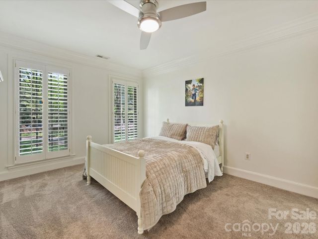 8226 Fairview Road, Charlotte, NC 28226