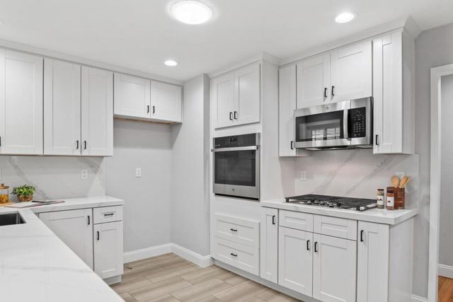 1617 Blackhawk Drive, Sunnyvale, CA 94087