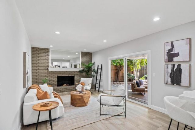 1617 Blackhawk Drive, Sunnyvale, CA 94087