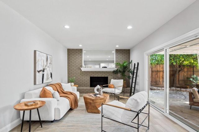 1617 Blackhawk Drive, Sunnyvale, CA 94087