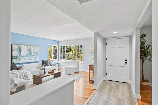1617 Blackhawk Drive, Sunnyvale, CA 94087