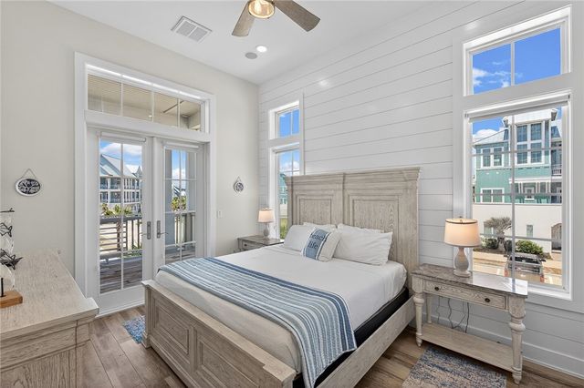 186 Sunrise Ave, Port Aransas, TX 78373