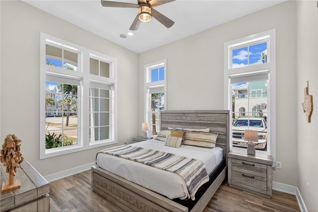 186 Sunrise Ave, Port Aransas, TX 78373