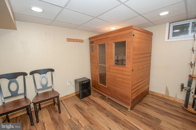 229 WALTON DR, Morrisville, PA 19067