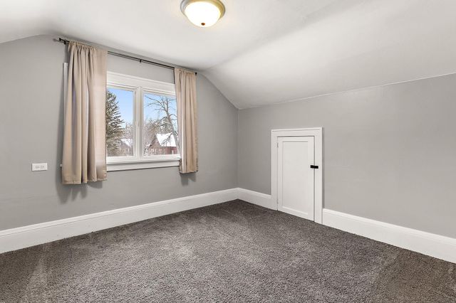 219 12th Avenue W, Alexandria, MN 56308