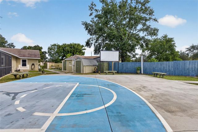 1435 LAMPLIGHTER WAY, Orlando, FL 32818
