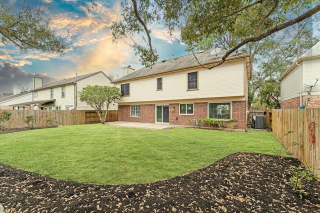 630 Hawthorn Place, Missouri City, TX 77459