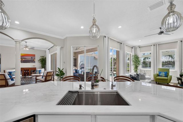 6203 MARBELLA BOULEVARD, Apollo Beach, FL 33572