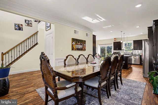 1714 TREELINE DR, Shippensburg, PA 17257
